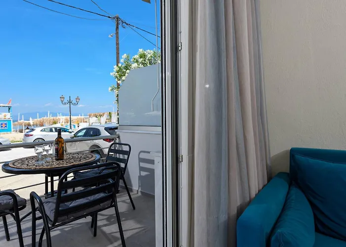 Chara Sea View Luxury House Apartman *